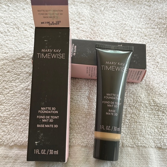 Mary Kay | Makeup | Mary Kay Timewise Matte 3d Foundation For Combo To ...